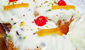 Le chiacchiere sono un dolce tipico del carnevale che possiamo trovare in tutta italia sotto nomi diversi: Sfinci Il Carnevale Siciliano Prende Per La Gola