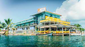 Bocas del toro is considered to be safe for travelers and has very low incidences of violent crime. Surfschule Selina Surf Club Isla Colon Bocas Del Toro Totalsurfcamp