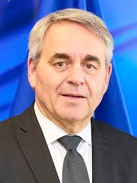 Xavier Bertrand — Wikipédia