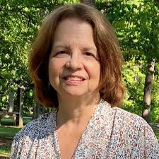 Paul and Vivian: Roach, Donna Buslett: 9798284715512: Amazon.com: Books