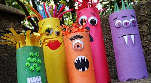 En particulier l'interview d'un ancien insurgé chiite sadriste, qui hier plaçait des bombes contre les chars américains et lutte aujourd'hui contre l'état islamique. On Bricole Des Monstres Mouhahahahah Artisanat D Enfants Recycles Craft Creations Pour Nourrisons