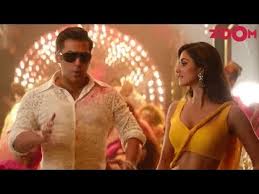 Salman Khan And Disha Patani Sizzle In New Slow Motion Song From Bharat Bollywood News Youtube Salman khan won award for best actor in dabbang 17th star screen awards 2011. salman khan and disha patani sizzle in new slow motion song from bharat bollywood news