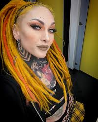 Last show of the tour tonight in London 🇬🇧 It's going to be a party 🎈  See you soon🤘 #ontour #infectedrain #yellow