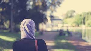 Sami ali 37y old karachi gulshan single but late marriage simple gr.aduate height 5.9 muslim sunni siddiqui own house parents dead 1 bhai married 1 behan divorce self business construction builders requirement. What Are Muslim Women S Options In Religious Divorce Abc Religion Ethics