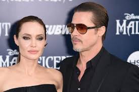 She has made headlines for her. Lama Bungkam Angelina Jolie Buka Suara Alasannya Bercerai Dari Brad Pitt Halaman All Kompas Com