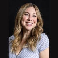 Amanda Hinrichs's Instagram, Twitter & Facebook