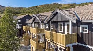 Unlike the mill workers in the previous post, these two seamstresses appear to be posing outdoors, perhaps at a seasonal or mobile studio. Oppdal Alpintun Entire Apartment Dombas Deals Photos Reviews