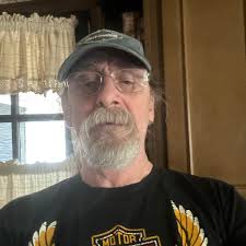 What's The Biggest Scam In Life That No One Wants To Admit ? 🤔