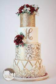 I Like The Top Two Layers Of The Cake Would Need Different Floral Embellishments Gold Wedding Cake Beautiful Wedding Cakes Diy Wedding Cake