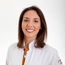 Dra. Maíra Rocha Ortega opiniões