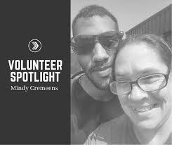 Sarah Ringler's Instagram, Twitter & Facebook