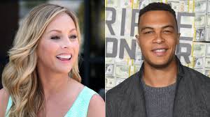 Season 16 star clare crawley and her fiancé dale moss have split after getting engaged over the i wanted to share with you all that clare and i have decided to go our separate ways, moss confirmed. Body Language Expert On Clare Crawley Dale Moss