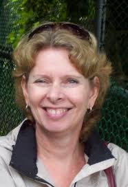 Lynn Leclair's Instagram, Twitter & Facebook