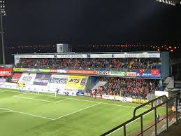 In july 2018 opare signed a contract with belgian club royal antwerp as a free agent after his contract with his previous team had run out. Royal Antwerp Fc On Twitter De Plezantste Tribune Van T Land Coyr Loverafc Stvant