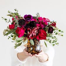 Christina stembel founded the flower delivery business in 2010 from her house. How Christina Stembel Turned Farmgirl Flowers Into A 60 Million Empire Thursd