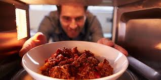 Ground poultry, like chicken or turkey, will be very light in color when fresh. Here S How Long Leftovers Will Last In Your Fridge