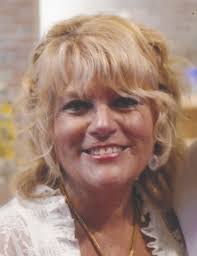 Susan Devries's Instagram, Twitter & Facebook