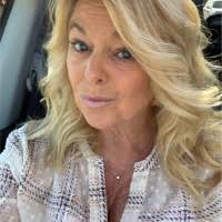 400+ "Shutler" profiles