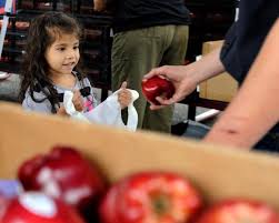 RIVERSIDE: 12-ton apple delivery helps ensure kids have healthy food