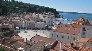 Mildes Klima Das Ganze Jahr An Sloweniens Kuste Vom Venezianischen Stadtchen Zur Salzblute In Die Salinen Die Slowenische Adriakuste Mit 46 Slowenien Kleine Gebaude Und Venezianisch