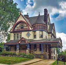 Travel to places like japan and india brought back an oriental influence on design. Pin By No Pe On Old Houses Victorian House Interiors Victorian Homes Victorian Style Homes