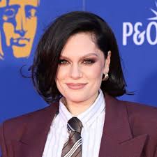 The Young and the Restless April 9 Episode Recap: Alan's True Identity Is  Questioned, Traci Halts Wedding