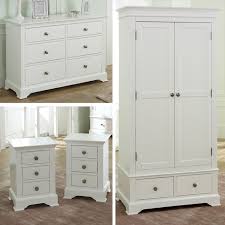 Check out our white king bedroom sets with sleek panel, slat, or upholstered headboards. White Bedroom Furniture Xl Davenport White Range Melody Maison