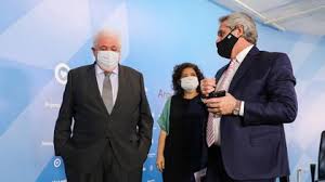 Olá,sou o dr roberto navarro,clinico geral e nutrólogo. Roberto Navarro Echo A Horacio Verbitsky De La Radio Es Una Inmoralidad Lo Que Hizo Infobae