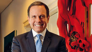 Prêmio para mandar 'criminosos para o cemitério'. Mr Mayor Entrevista Com Joao Doria