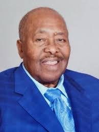 Amos Pierce's Instagram, Twitter & Facebook