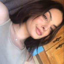 Jessica Martins's Instagram, Twitter & Facebook