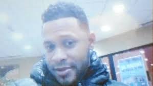 En busca y captura por arrojar a un policía por un terraplén