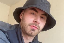 An angry and aggressive troublemaker showed a "total loss of control" when  he used a crowbar to smash the window of a car