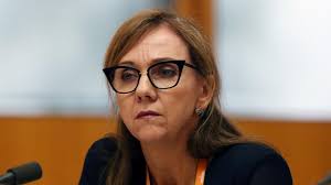 Viewers tune in as ad dollars dry up