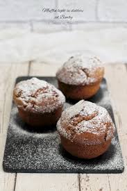 Per preparare i muffin salati con petto di tacchino pulite la cipolla e inseritela nel boccale del bimby. Muffin Light Col Bimby Ricette Bimby