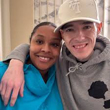 Jeanna Barnes's Instagram, Twitter & Facebook