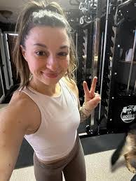 Colleen Tilley's Instagram, Twitter & Facebook