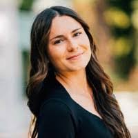 Shawna Mclaughlin's Instagram, Twitter & Facebook