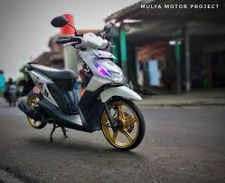 Berikut video cutom honda beat street modif simple harian di gelaran honda modif contest 2017. Modif Motor Beat Street Simple Info Kece