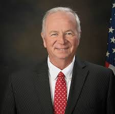 Darryl Kitchens's Instagram, Twitter & Facebook