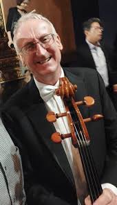 สูจิบัตรออนไลน์ “ท่วงทำนองก่อนเก่าและอนาคตอันกลมเกลียว:  การสำรวจทำนองพื้นบ้านในดนตรีคลาสสิก” by Chulalongkorn University