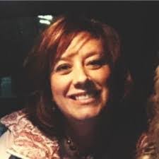 Heidi Bender's Instagram, Twitter & Facebook