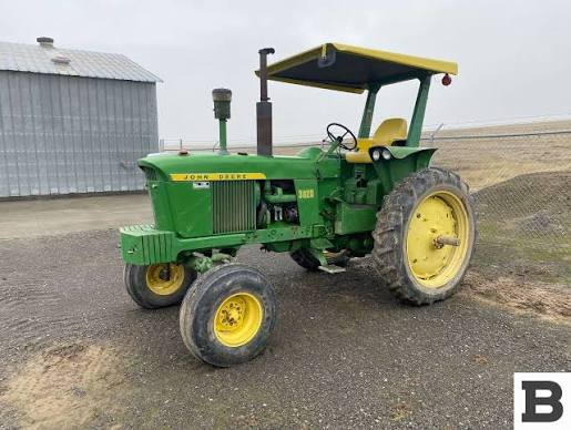 John Deere 3020 Tractor