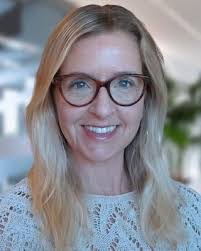 Abigail Wolf's Instagram, Twitter & Facebook