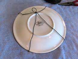 There Are A Few Plates On My Walls That I Like To Change With The Seasons It S So Much Easier For Me To Leave The P Plate Hangers Plates Diy Plates Check out this really unique, fun, creative wall display using artsy glass plates! plate hangers plates diy
