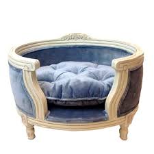 Orthopaedic support adapts to your dog's body without sinking. Bedroom Designer Dog Beds Surprising Designer Dog Beds Au On Home Interior Ideas Designer Pet Beds Dog Bed Luxury Designer Dog Beds
