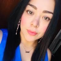 50+ perfiles de «Ingrid Santos»