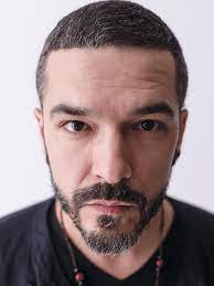 Adrian despot, un nume cu greutate și cu o istorie lungă pe scena românească de rock. Adrian Despot Liber Sau AÈ™a Ceva Dor