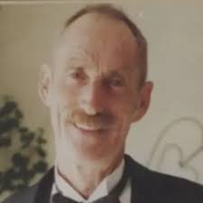 Obituary information for William Holcomb Jr.