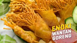 Jenis makanan ini sangat mudah ditemukan baik di pinggir jalan sampai di restoran. Resepi Wantan Cendawan Enoki Enoki Mushroom Wonton Says Seismik Makan Youtube